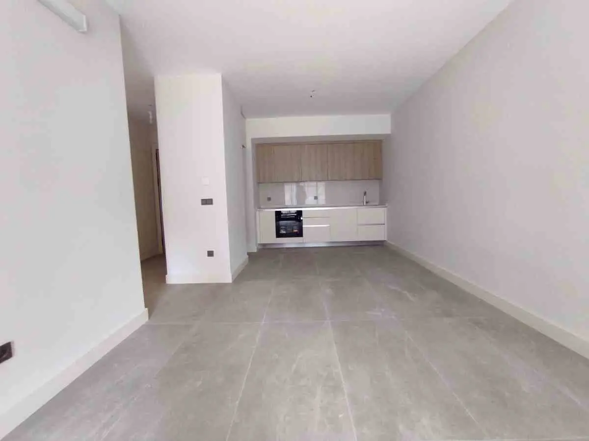 Ümraniye Finanskent Sınpaş Koru Aura'da Ebeveyn Banyolu  Sıfır 2+1 — fotoğraf 2