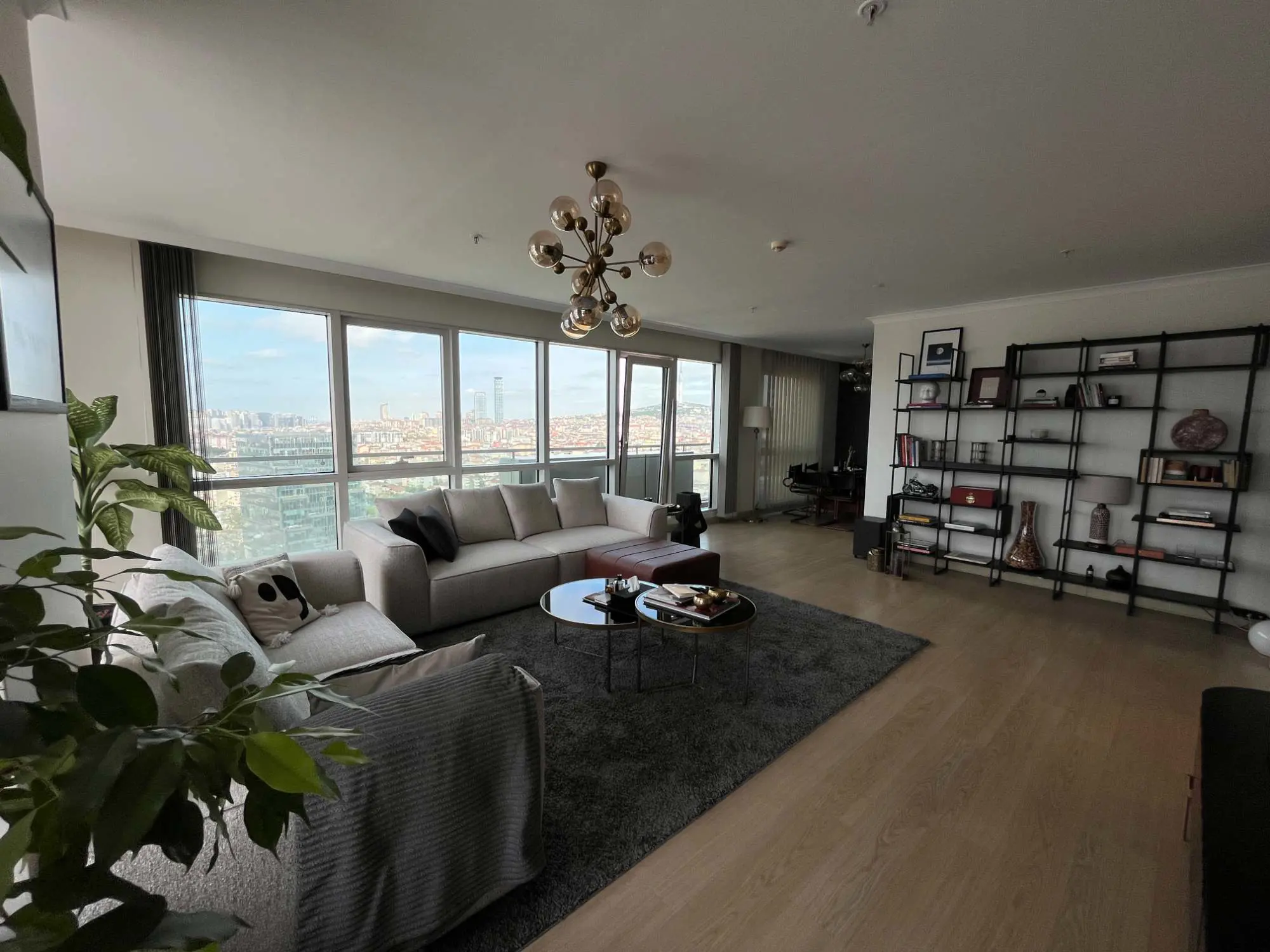 Şahane! Batı Ataşehir Varyap Meridian D Blok Güney-Doğu Cepheli 3,5+1 Satılık Daire — fotoğraf 3