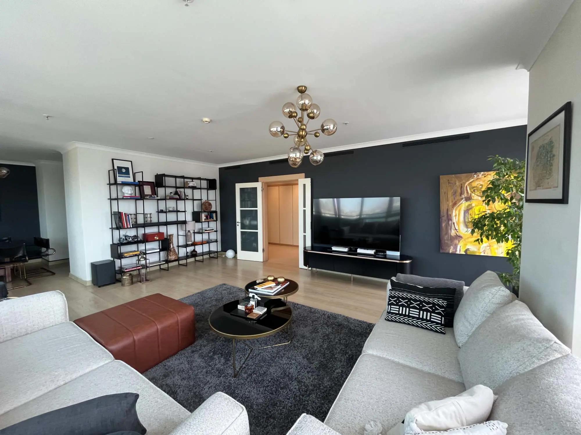 Şahane! Batı Ataşehir Varyap Meridian D Blok Güney-Doğu Cepheli 3,5+1 Satılık Daire — fotoğraf 1