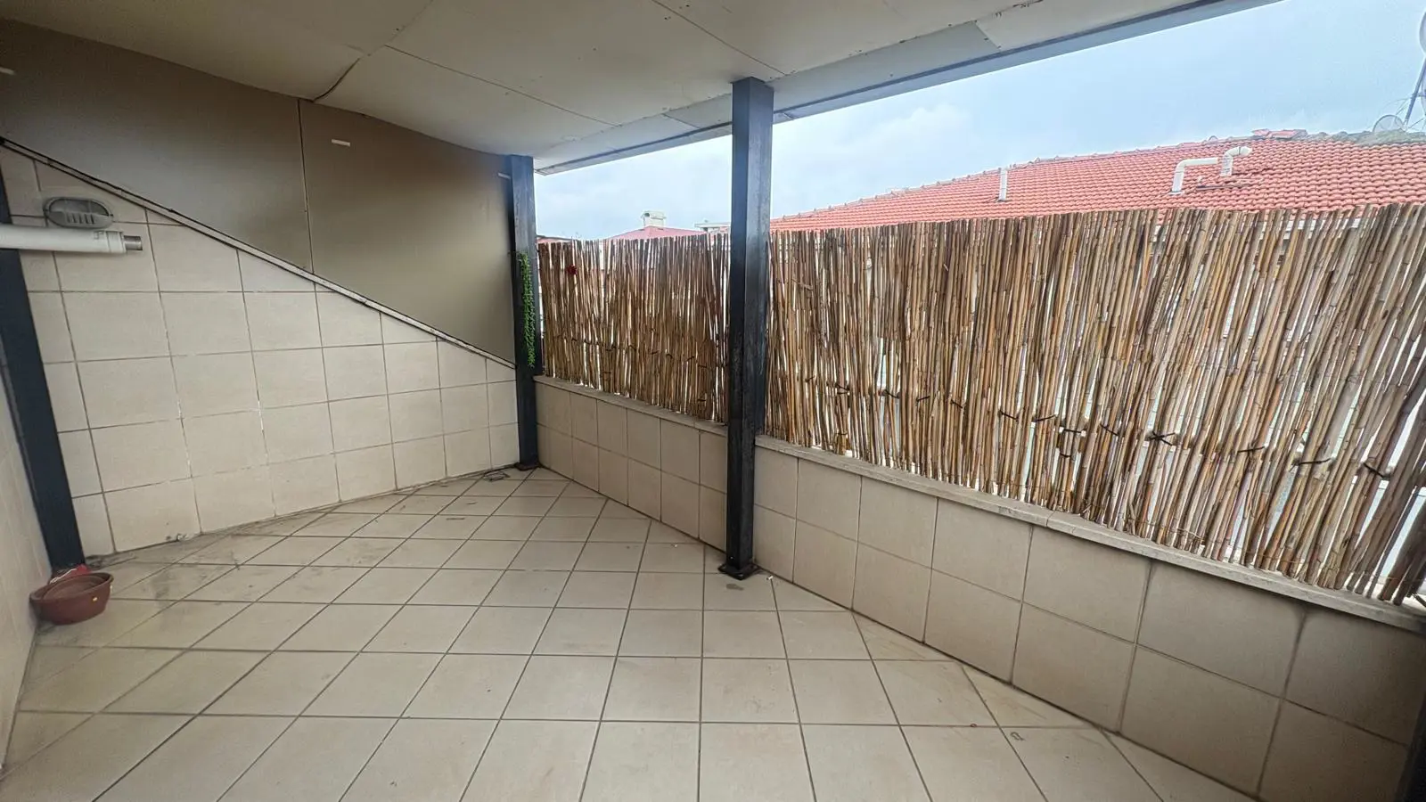 Kayışdağında Metroya 2 Dak. Yürüme Mesafesinde 2+1 Kiralık Daire — fotoğraf 1