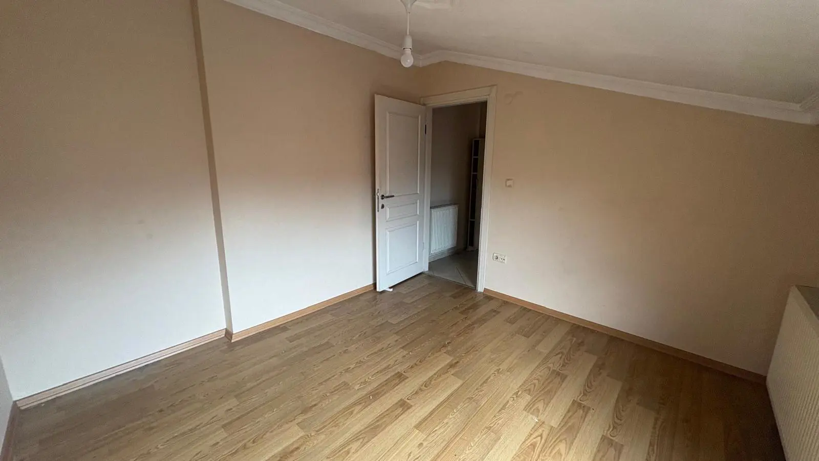 Kayışdağında Metroya 2 Dak. Yürüme Mesafesinde 2+1 Kiralık Daire — fotoğraf 4