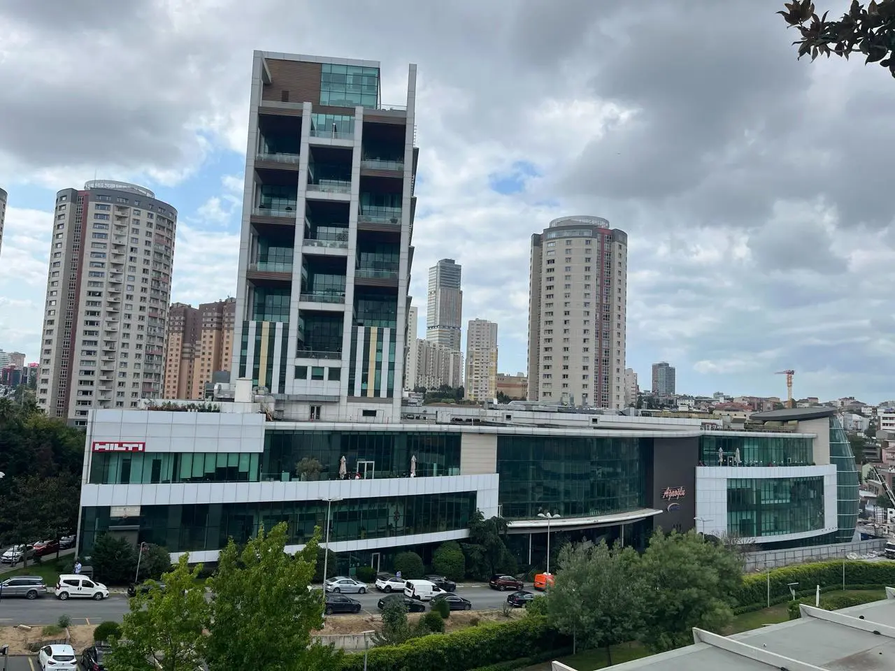 Ataşehır Ağaoğlu My Offıce Te Brüt 125 M2 Satılık Ofıs — fotoğraf 1