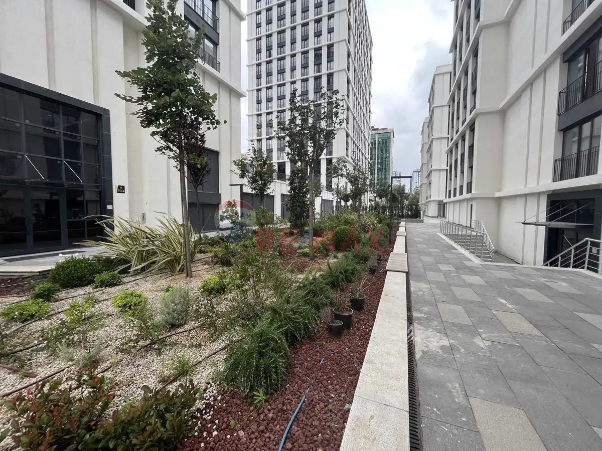 Finans Merkezine Komşu Quattro İstanbul'da Büyük Tip Eşyalı Kiralık 1+1 — fotoğraf 5