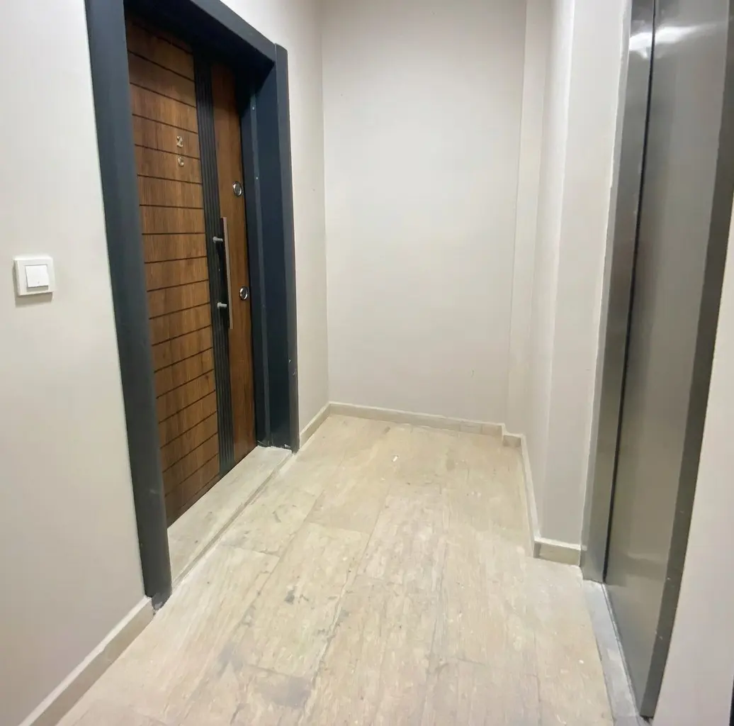 Ümraniye Fera Busıness Plaza Karşısı Yeni Binada Kiralık Ofis — fotoğraf 5