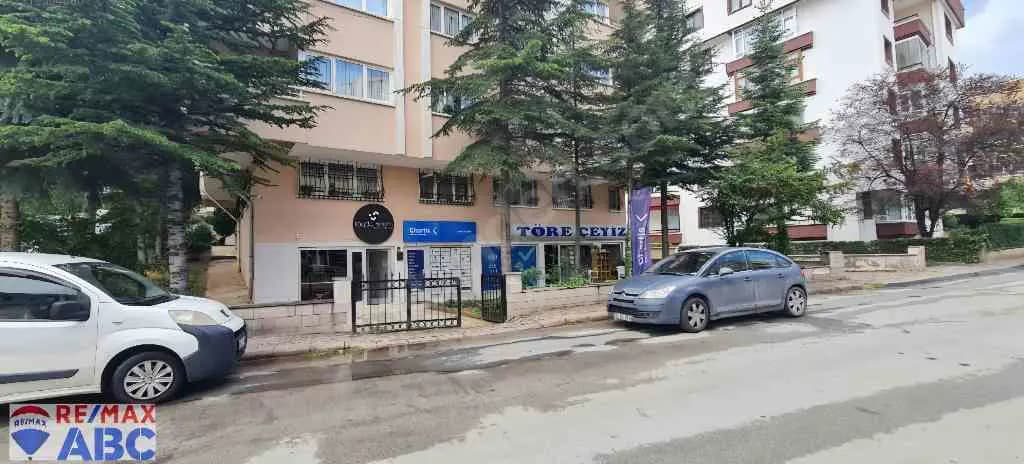 Ankara Çankaya / Hilal Mah. Satılık Dükkân — fotoğraf 1