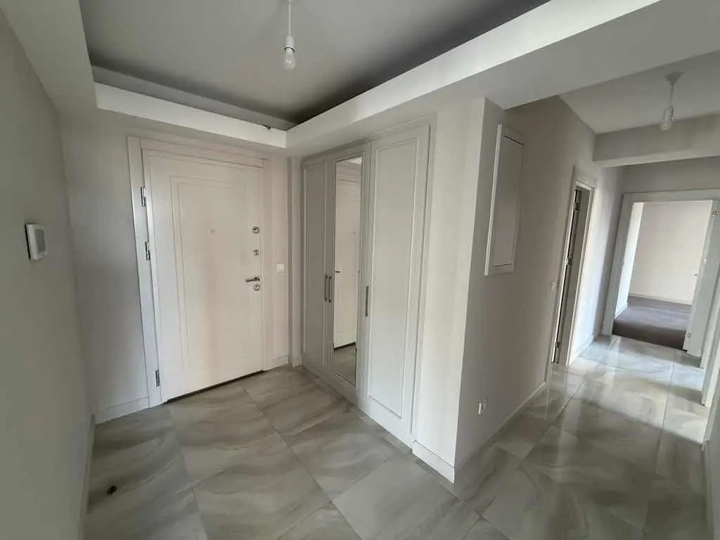 Sur Yapı Topkapı Evlerı 3+1 158 M² Satılık Hemen Tapu Teslım — fotoğraf 3