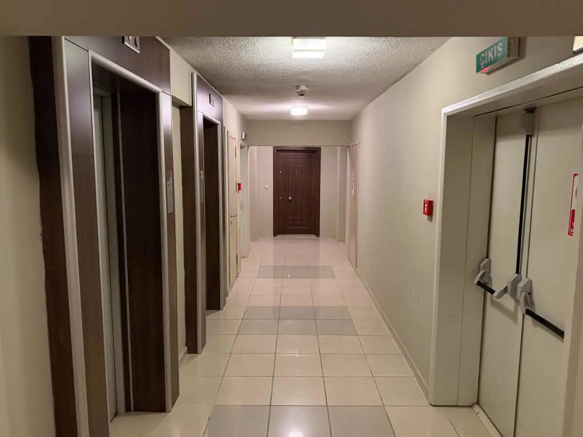 Ataşehir Ağaoğlu Andromeda Sitesi Kare Tip Satılık...... — fotoğraf 3