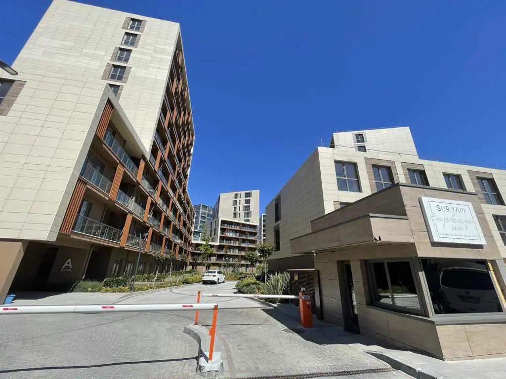 Sur Yapı Topkapı Evleri 170 M² Satılık Büyük Tip 3+1 Daire — fotoğraf 3