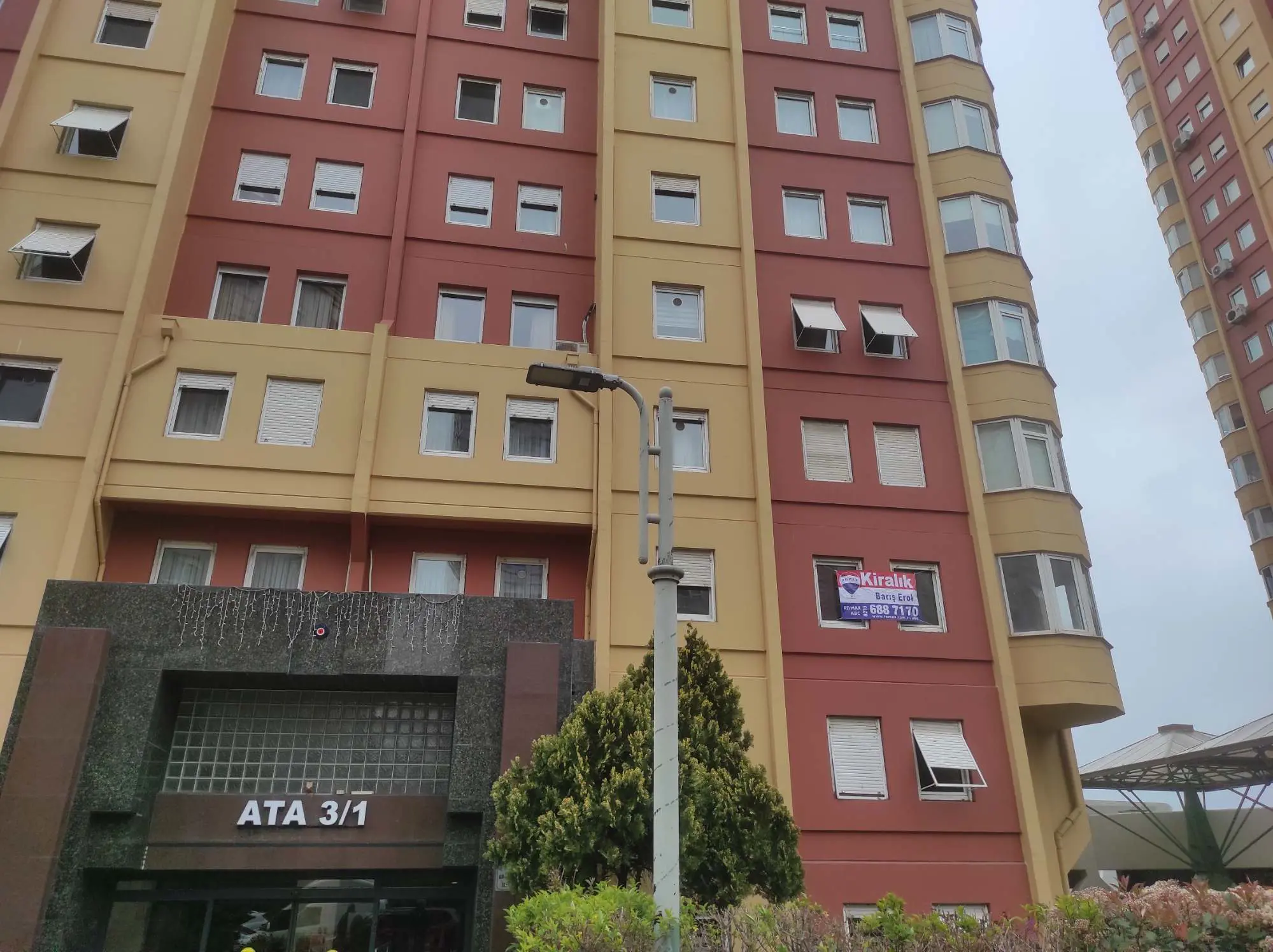 Ataşehir Ata Bloklarında Metropol Avm Karşısı  145 M² Geniş Ofis (2. Kat) — fotoğraf 1