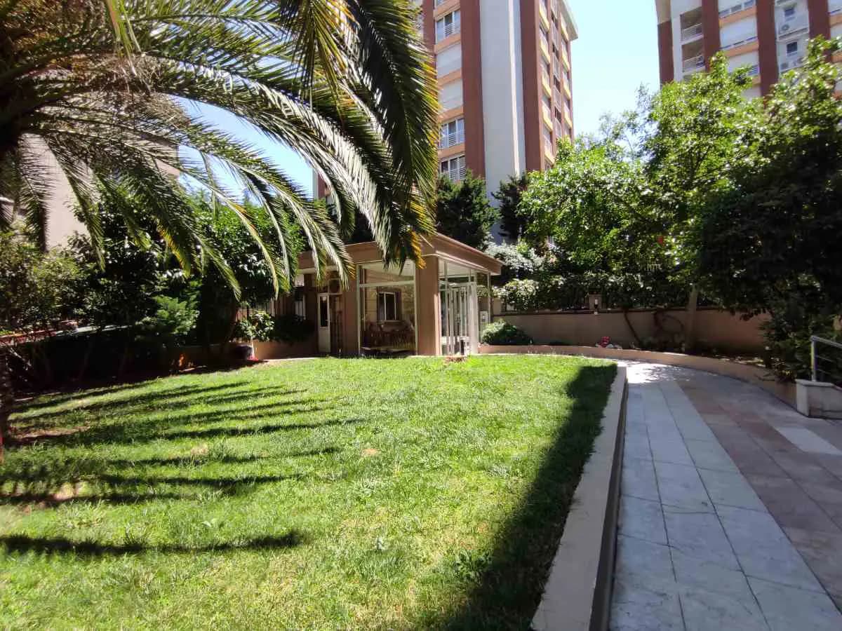 Ataşehir Yenişehir Atapol Sitesi’nde 4+1 Çatı Dubleksi — fotoğraf 5