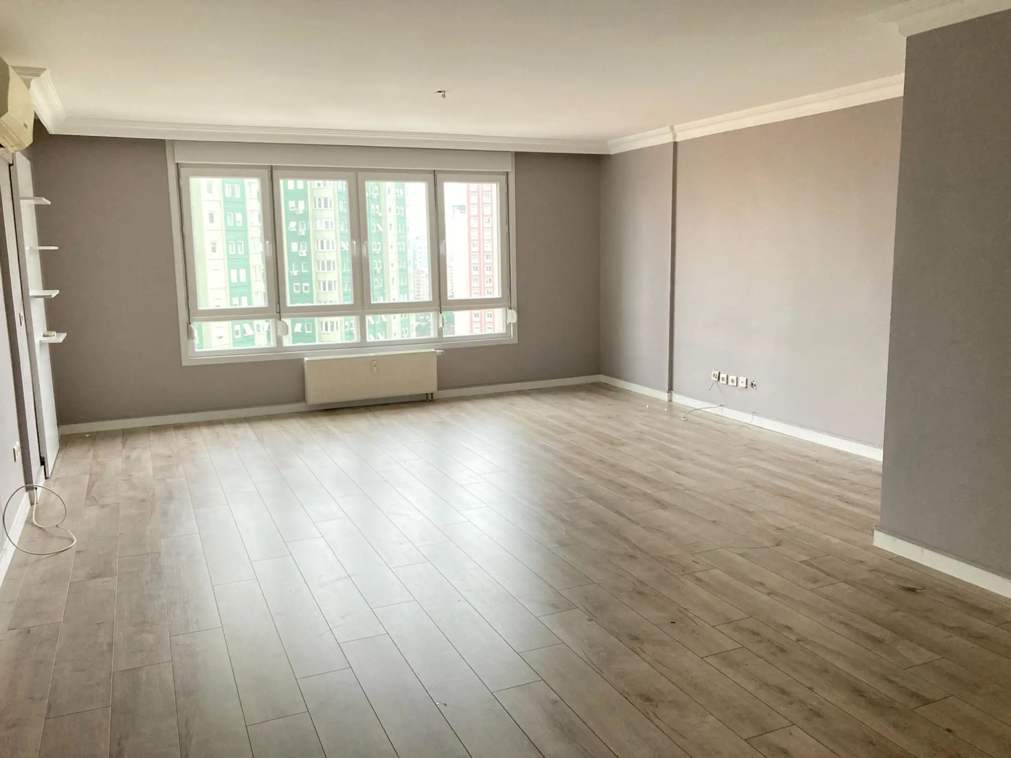 Şahane! Ataşehir Turkuaz Sitesi Full Tadilatlı 135m2 Kiralık 3+1 Daire — fotoğraf 1