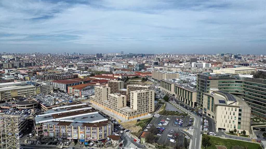 Sur Yapı Topkapı Da 38 M² Satılık Dükkan Mağaza — fotoğraf 1