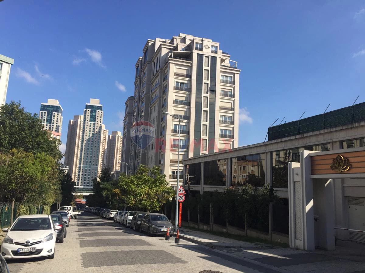 Ataşehir Evinpark Sitesi 4+1 Satılık Daire — fotoğraf 1