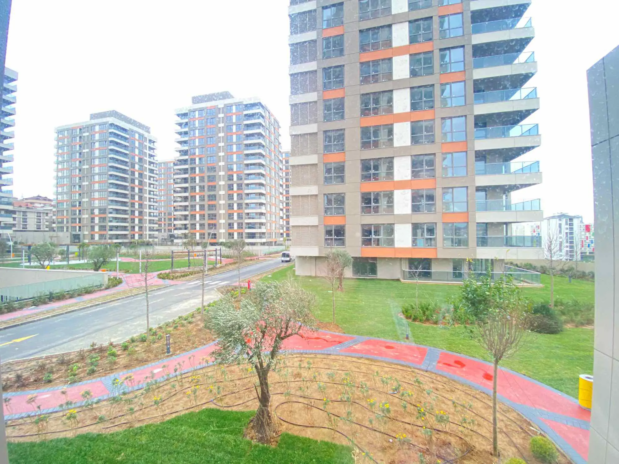 Ağaoğlu Çekmeköy Park’ta Doğu-Güney Cepheli 3+1 | Yerden Isıtma | 2 Banyo | Balkon — fotoğraf 5
