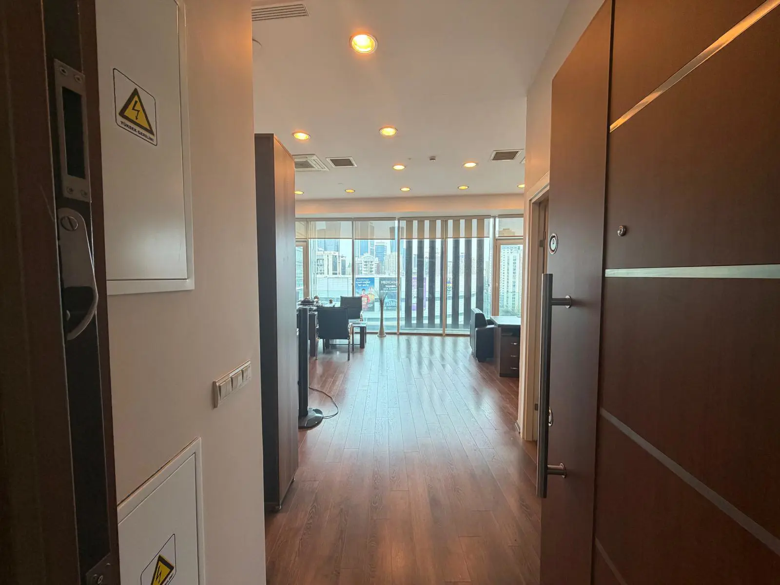 Ataşehir Ağaoğlu My Prestige Eşyalı Kiralık Ofis 72 M2 — fotoğraf 1