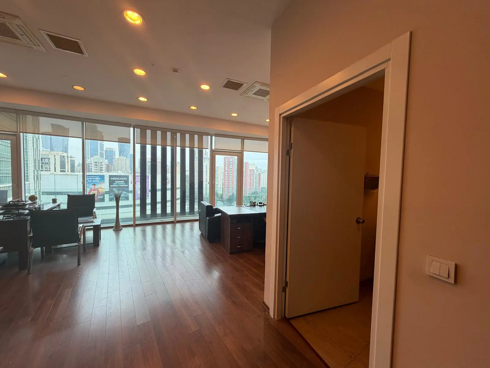 Ataşehir Ağaoğlu My Prestige Eşyalı Kiralık Ofis 72 M2 — fotoğraf 3