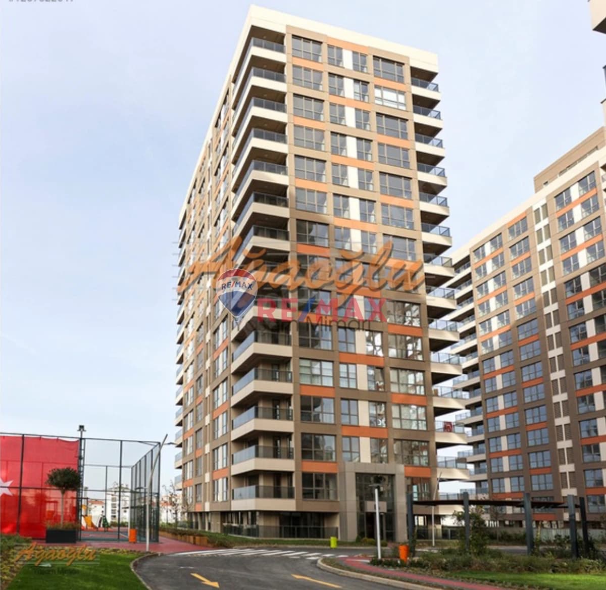 Yaşam Mimarı Ağaoğlu Çekmeköy Park Projesı 266m2 Ada Mutfak 4+1 Satılık Daire — fotoğraf 2