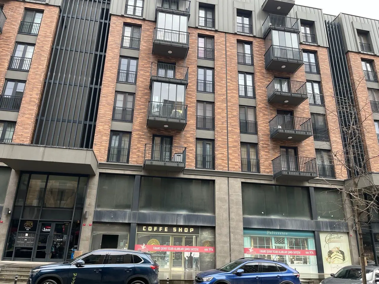 Sinpaş Finans Şehir Cadde Üstü 3 Katlı Kiralık 154 M2 Dükkan — fotoğraf 1