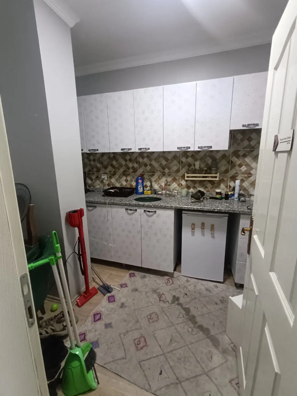 RE/MAX Abc Çekmeköy Şahinbey Ana Cadde Üzerinde Satılık Ofis — fotoğraf 4