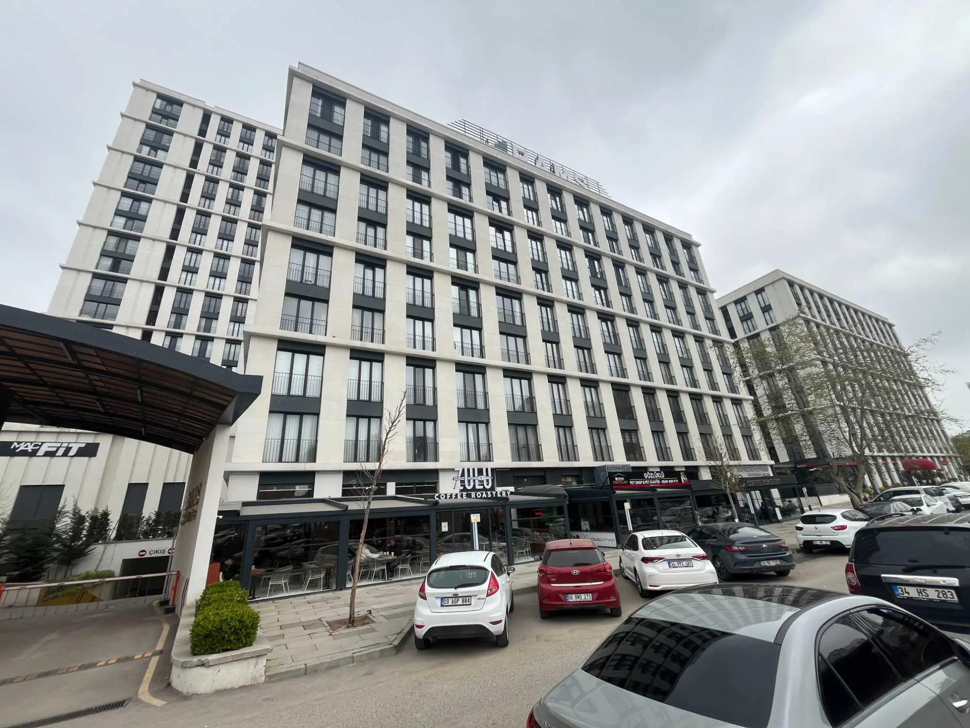 Quatro Resıdence, Full Modern Eşyalı,satılık Köşe Büyük Tip 1+1 — fotoğraf 3