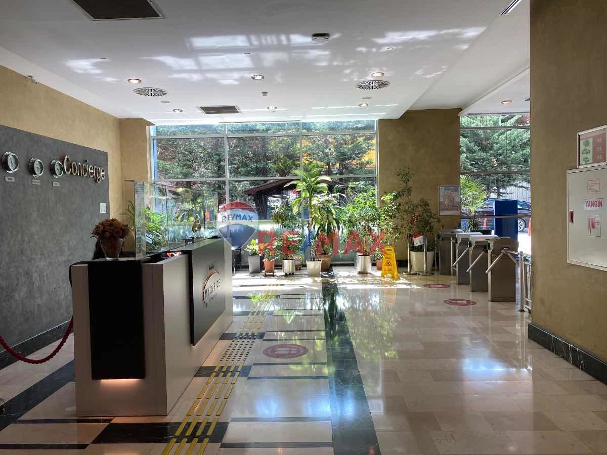 Ataşehır My Offıce 'te Brüt 490 M2 Kdv'lı Kıralık Ofıs Fırsatı — fotoğraf 4