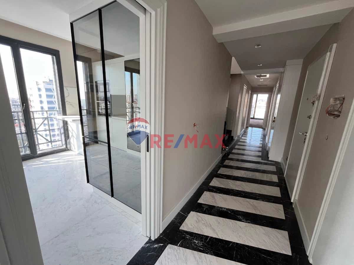 Bağdat Caddesı Üzerı Kapanmaz Adalar Manzaralı Sıfır 348m2 5+2 — fotoğraf 4