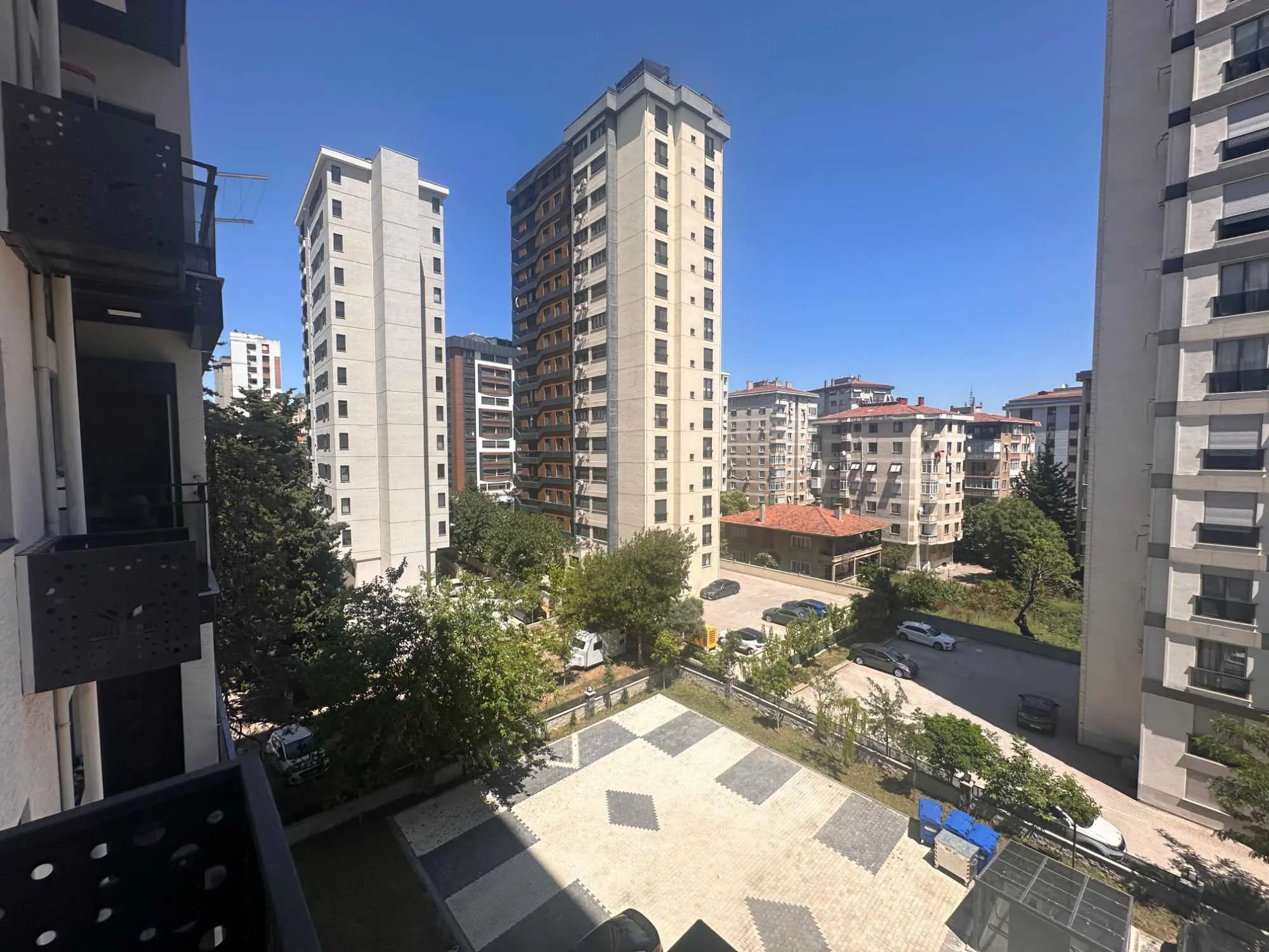 Kozyatağında Yeni Bina'da 3+1 Kiralık Harika Konumda 0 Daire — fotoğraf 3