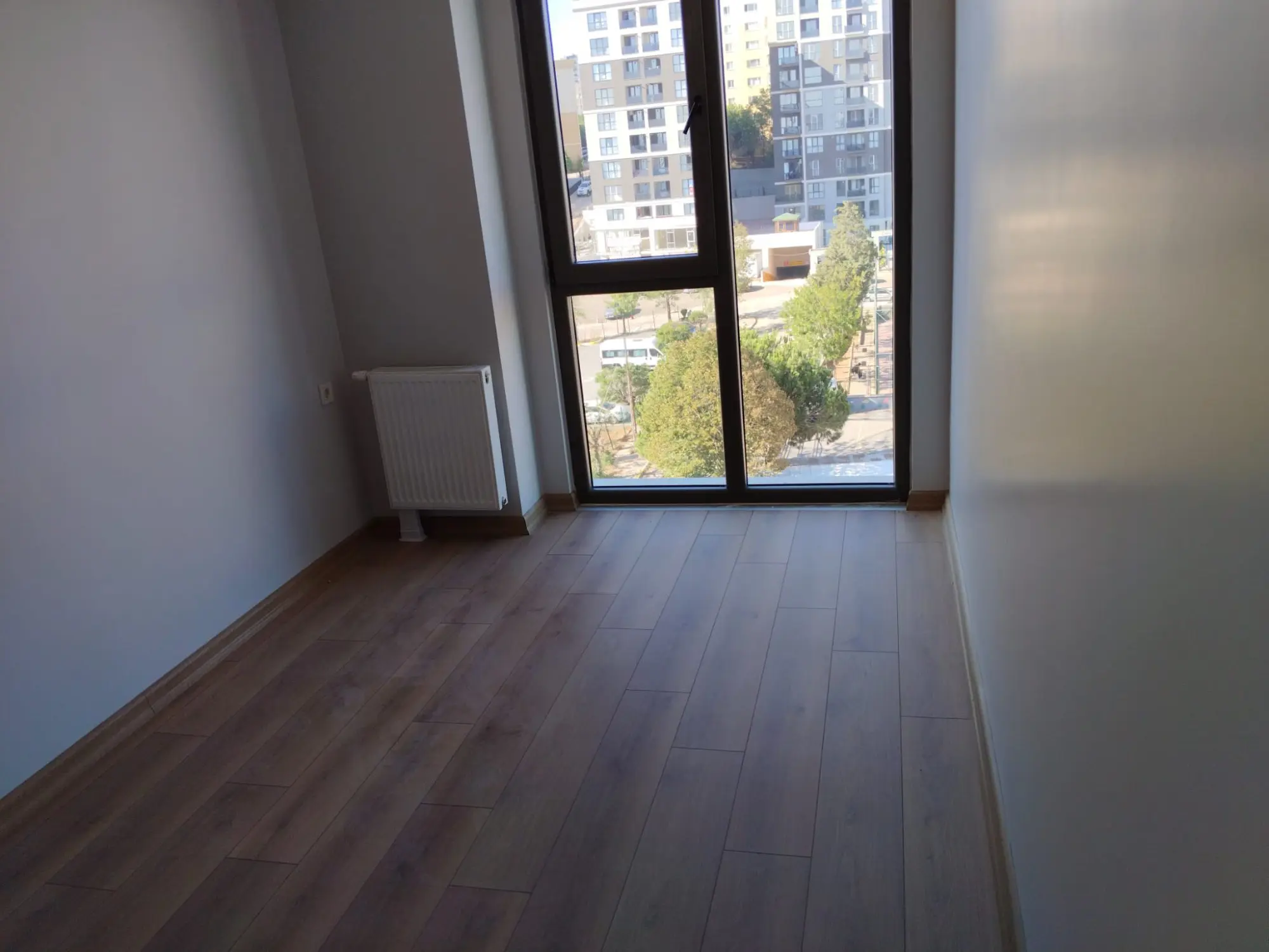 Siltaş Panaroma Kapanmaz Manzara 7.kat 2+1 Satılık — fotoğraf 3