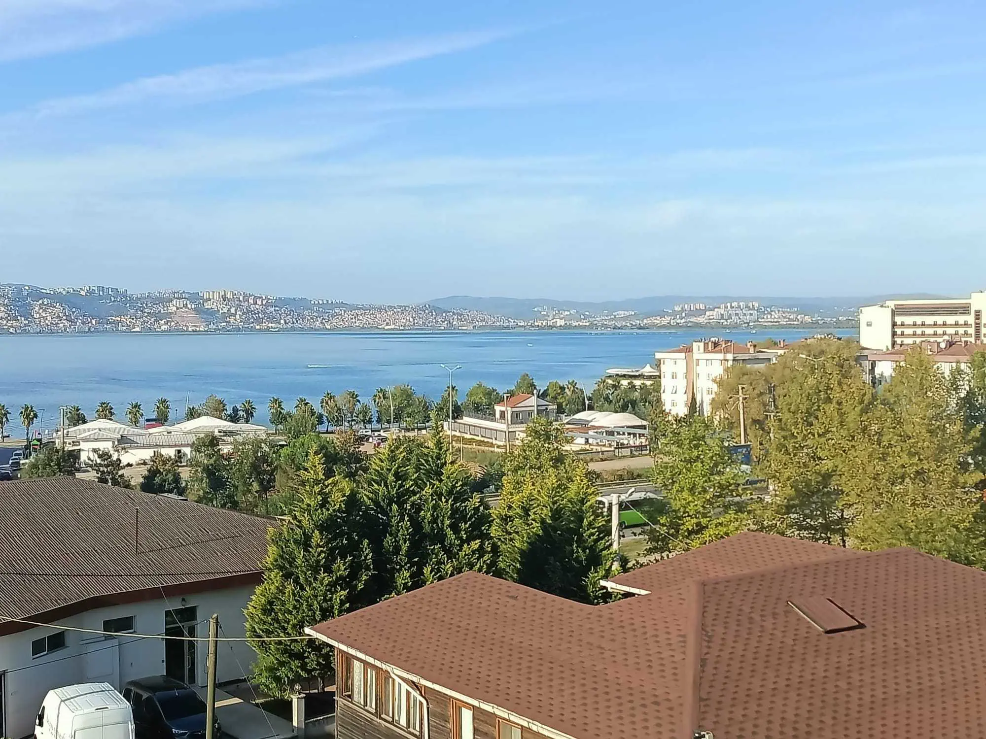 Kocaeli Başiskele'de Ultra Lüks Eşyalı Satılık 6+2 Villa — fotoğraf 3
