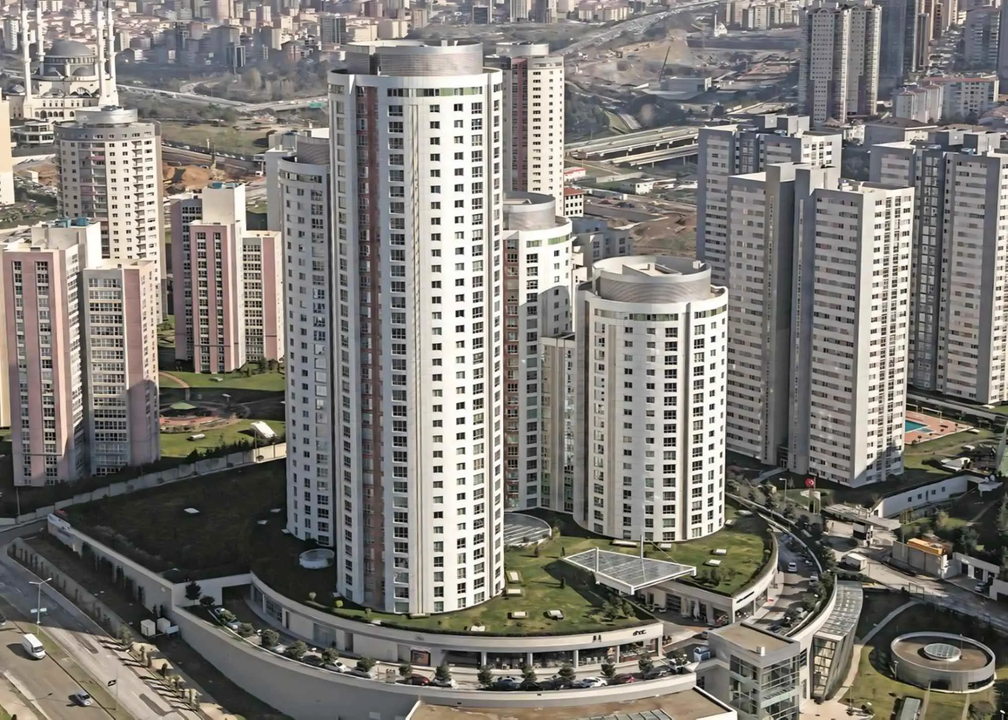 Ataşehir Ağaoğlu Andromeda Yüksek Kat B Tipi 69m2 Kiralık 1+1 Daire — fotoğraf 2