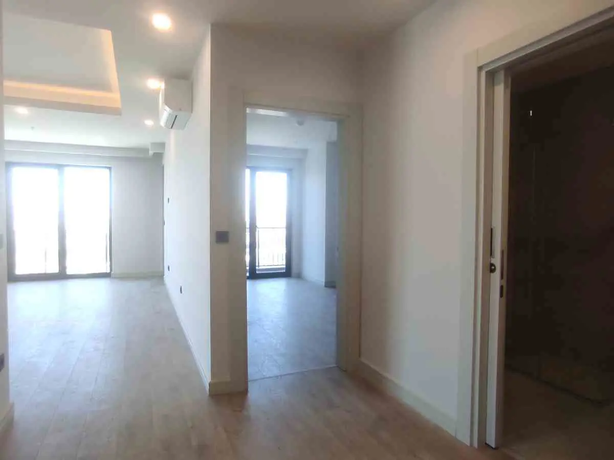 Ataşehir Barbaros’ta Sıfır 2+1 | 12. Kat | 2 Banyo | Balkon | Merkezi Isıtma — fotoğraf 4